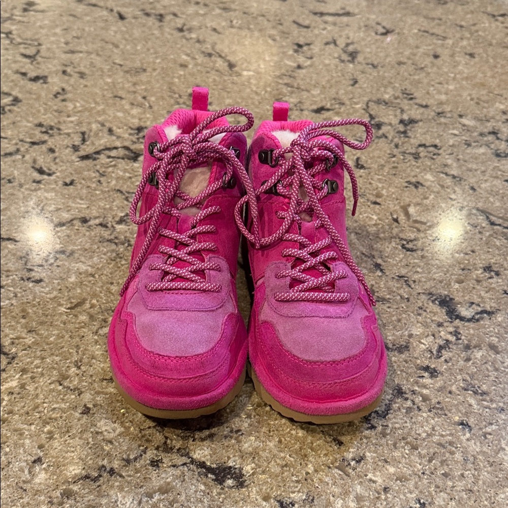 UGG Girls Boots Size 4